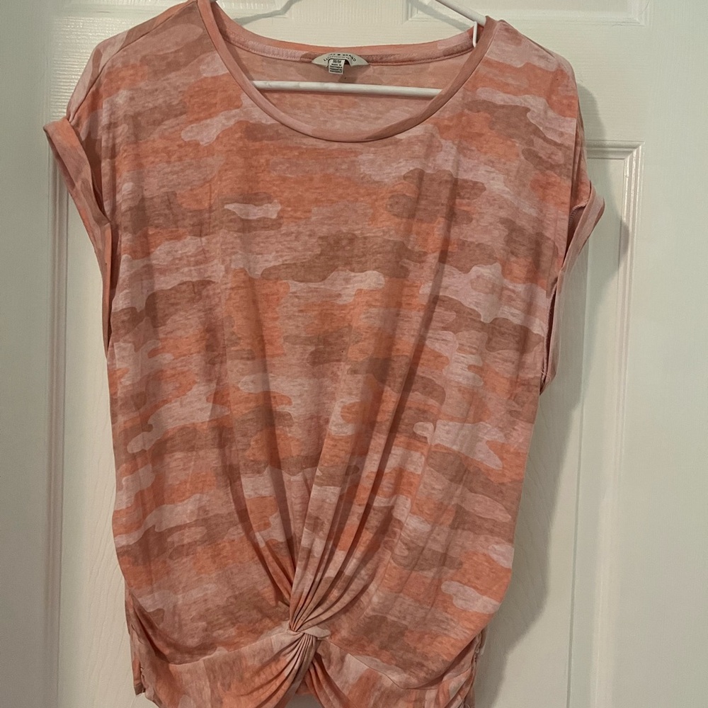 Lucky Brand top EUC
